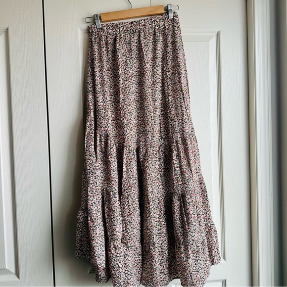 Floral Skirt from bigHit fashion - Picture 6 of 7